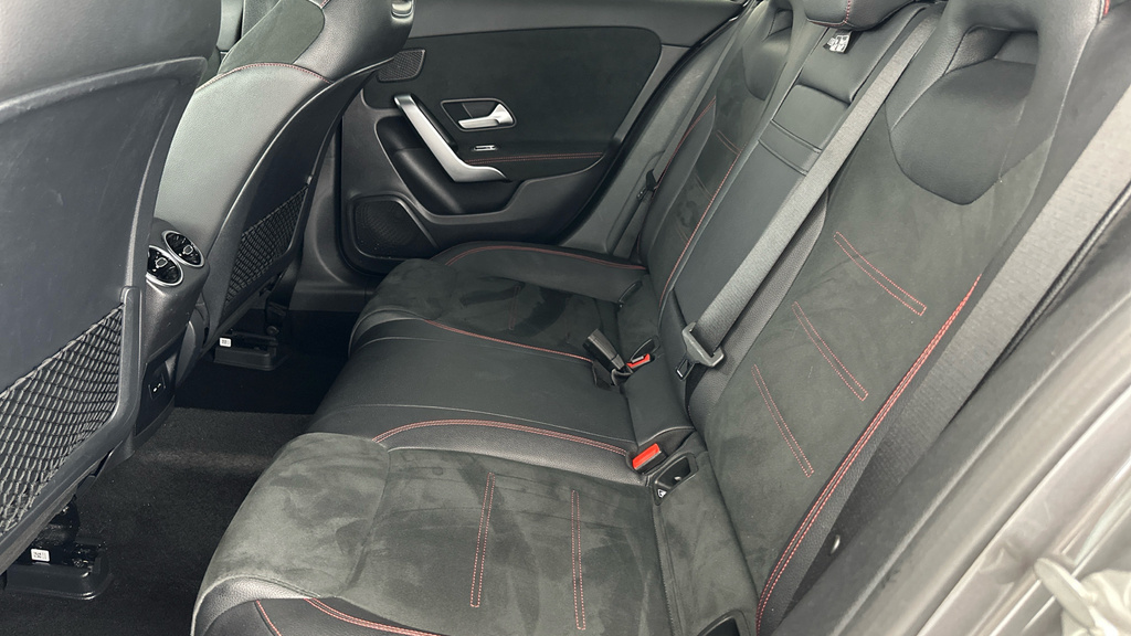 Mercedes-Benz A Class 2.0 A 200 D Amg Line 148 Bhp Black #21