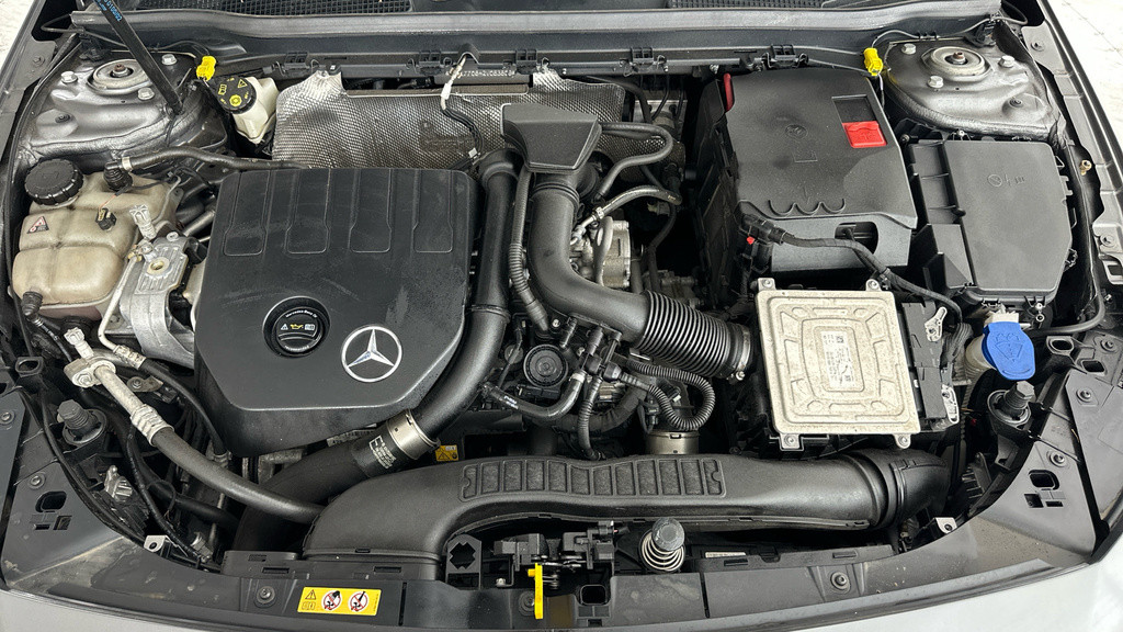 Mercedes-Benz A Class 2.0 A 200 D Amg Line 148 Bhp Black #23