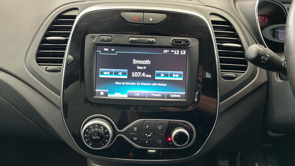 Renault Captur 1.3 Tce Iconic Suv #14