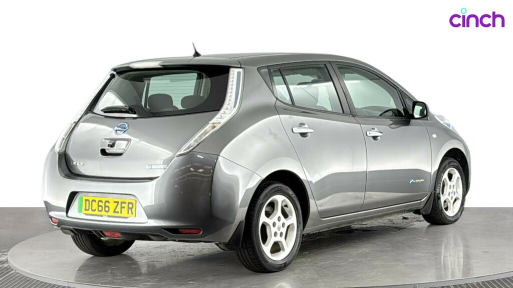 Nissan Leaf 80Kw Acenta 30Kwh White #3