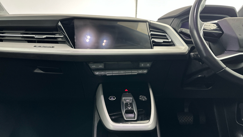 Audi Q4 E Tron 150Kw 40 82.77Kwh Sport #14