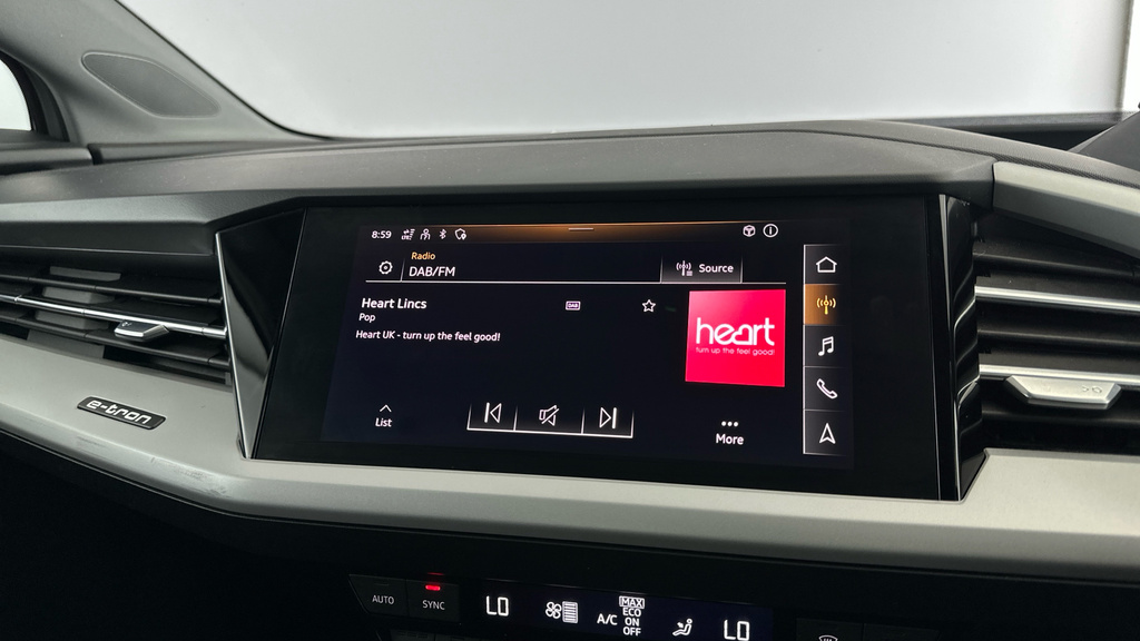Audi Q4 E Tron 150Kw 40 82.77Kwh Sport #16