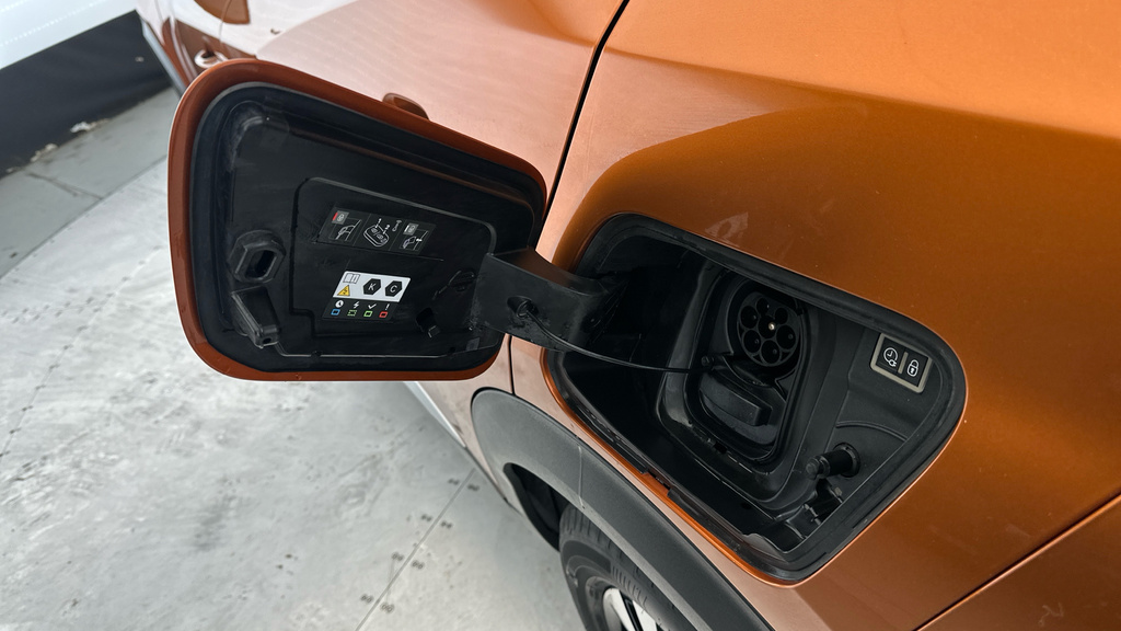 Peugeot e-2008 100Kw Gt 50Kwh Grey #8