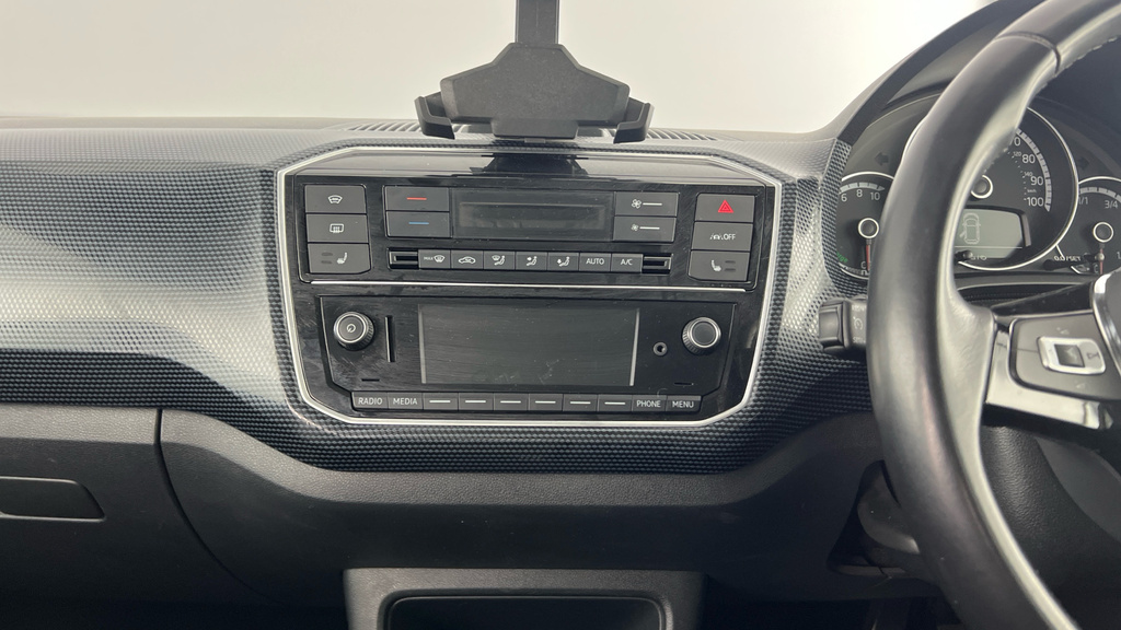 Volkswagen e-Up 12,282 Car Details  #15