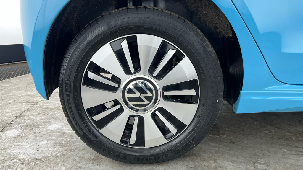 Volkswagen e-Up 12,282 Car Details  #27