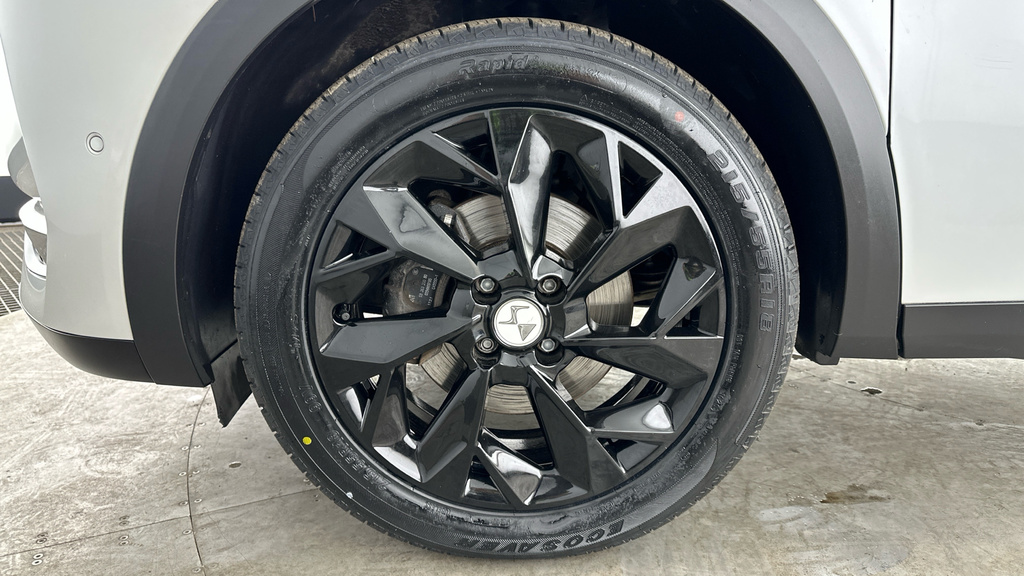 DS DS 3 Crossback Ds Ds 3 Crossback E-tense 50Kwh Ultra White #24