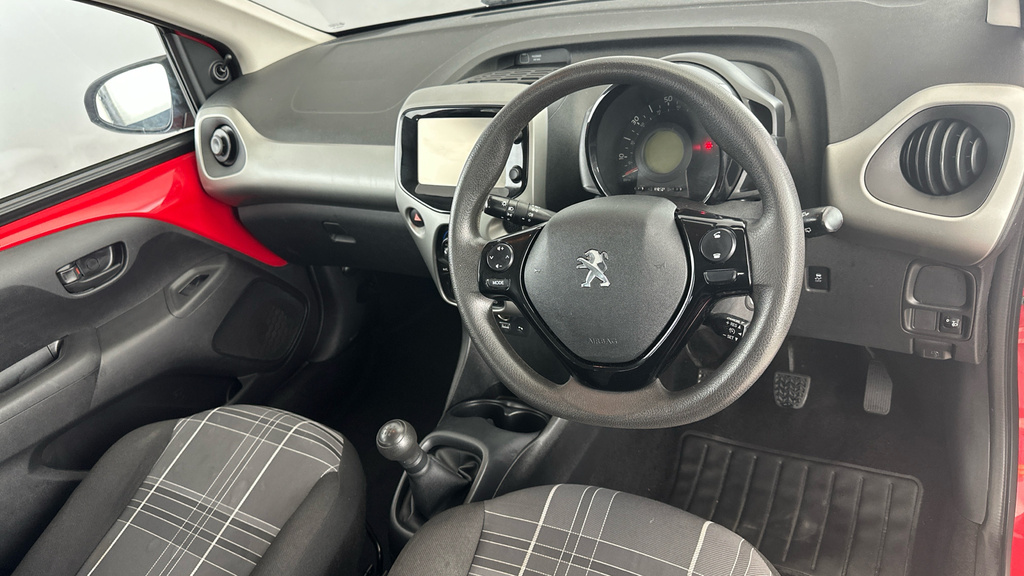 Peugeot 108 1.0 Active 68 Bhp White #9