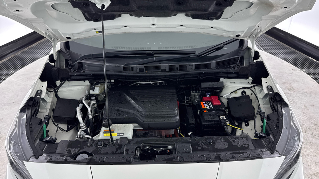 Nissan Leaf Hat Tekna 110Kw 39Kwh Blue #16