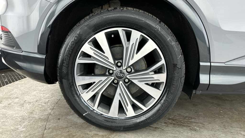 Audi Q4 E Tron 150Kw 40 82Kwh Sport Black #29