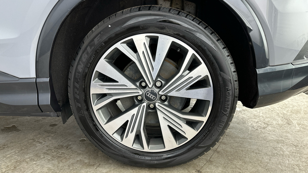 Audi Q4 E Tron 150Kw 40 82Kwh Sport Black #28