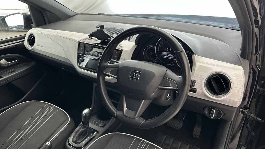 Seat MII 61Kw One 36.8Kwh 2021 Silver #10