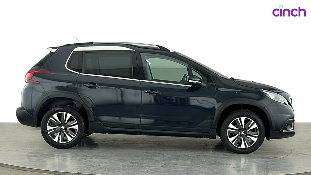 Peugeot 2008 1.2 Puretech Allure Premium Red #2