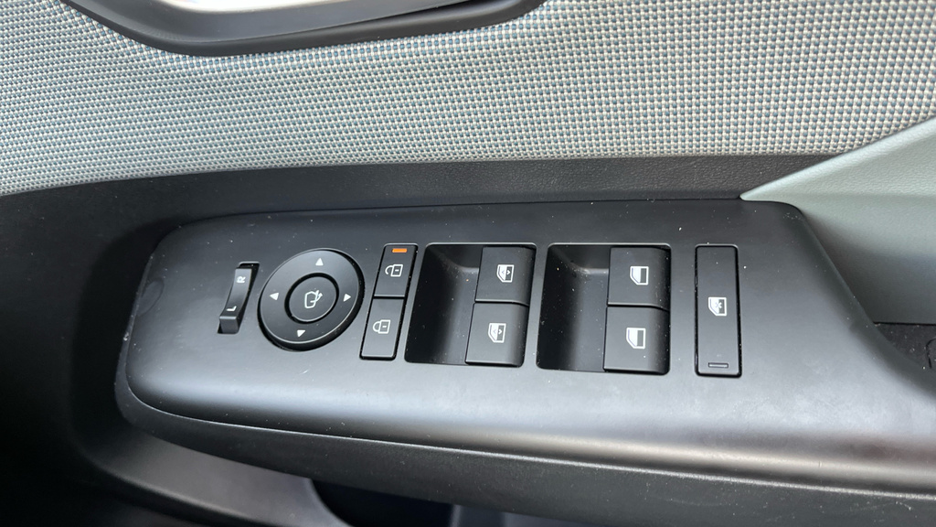 Hyundai Kona Ultimate Black #29
