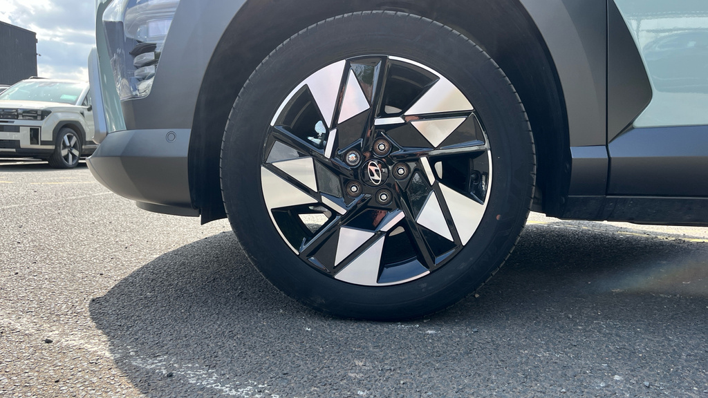 Hyundai Kona Ultimate Black #17