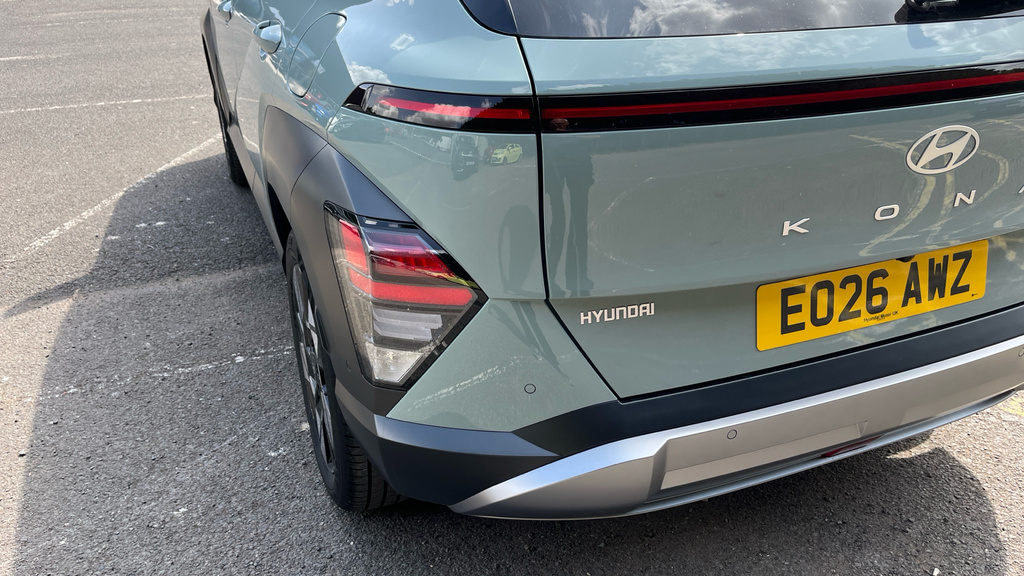Hyundai Kona Ultimate Black #37