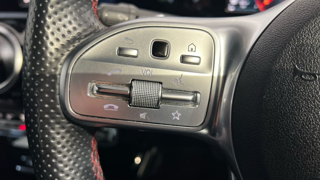 Mercedes-Benz A Class A 200 Amg Line Premium Silver #24