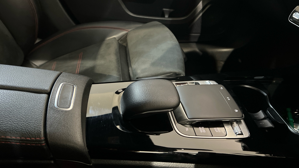 Mercedes-Benz A Class A 200 Amg Line Premium Silver #30