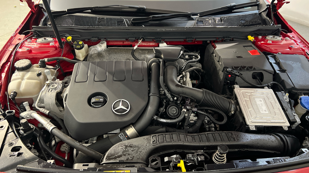 Mercedes-Benz A Class A 200 Amg Line Premium Silver #16