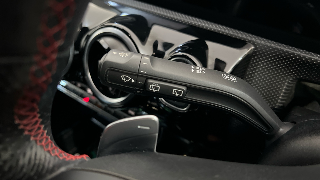 Mercedes-Benz A Class A 200 Amg Line Premium Silver #26