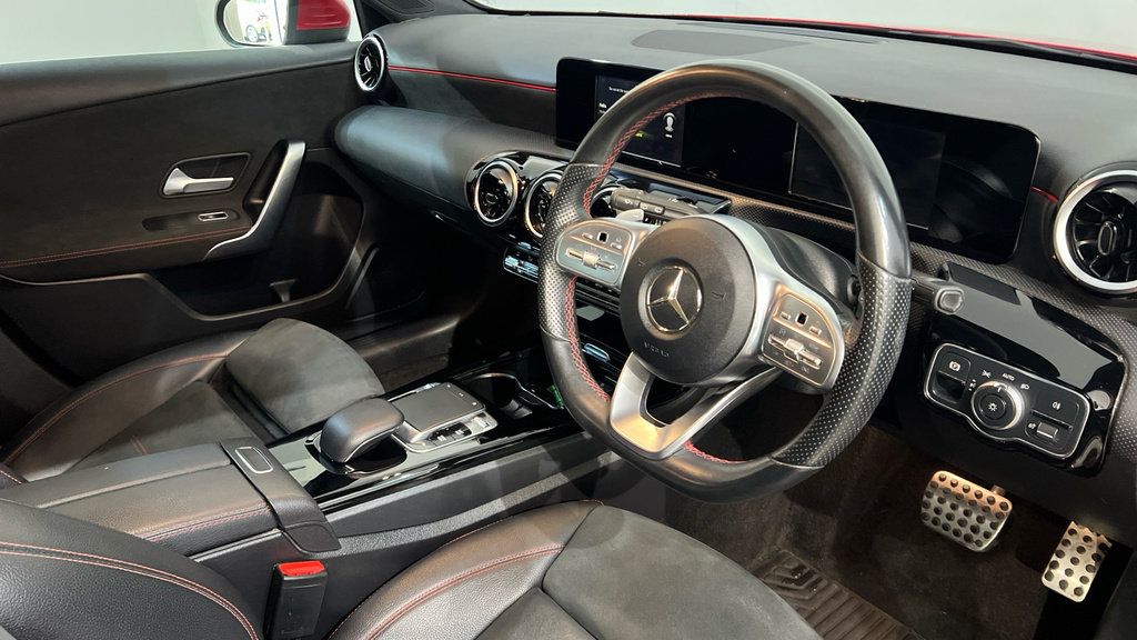 Mercedes-Benz A Class A 200 Amg Line Premium Silver #9