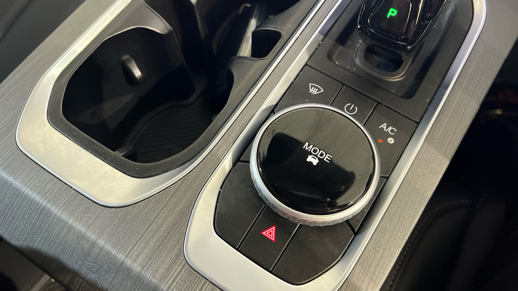 JAECOO 7 1.5T Shs 18.3Kwh Luxury Euro 6 Ss Silver #46