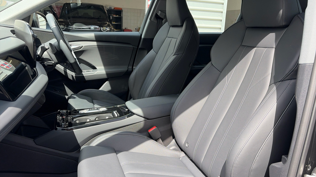 Audi Q6 E-Tron Q6 Suv Edition 1 E-tron Quattro 285,00 Kw White #24