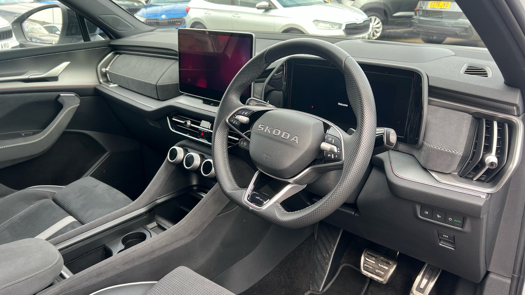Skoda Kodiaq 1.5 Tsi E-tec Se Dsg Black #9