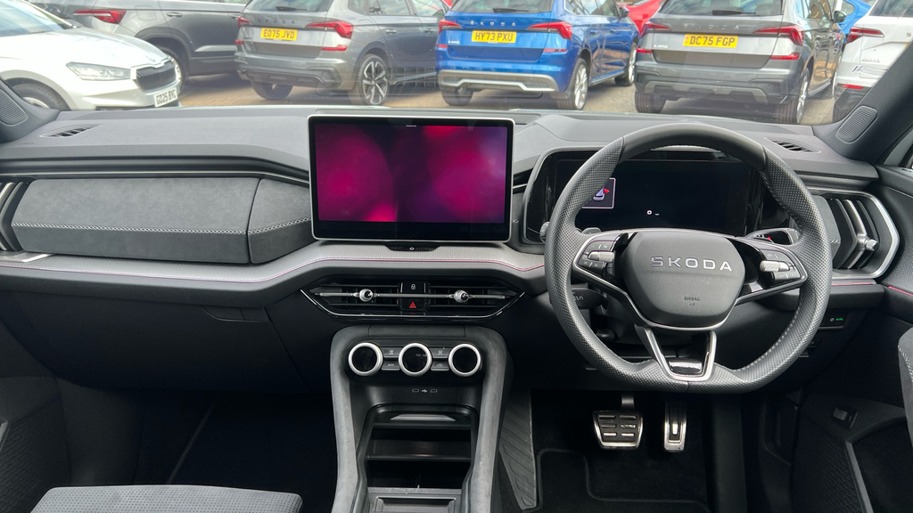 Skoda Kodiaq 1.5 Tsi E-tec Se Dsg Black #11