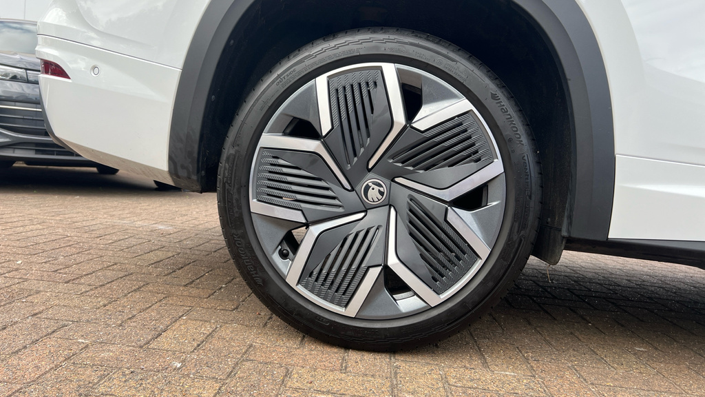 Skoda Kodiaq 1.5 Tsi E-tec Se Dsg Black #19