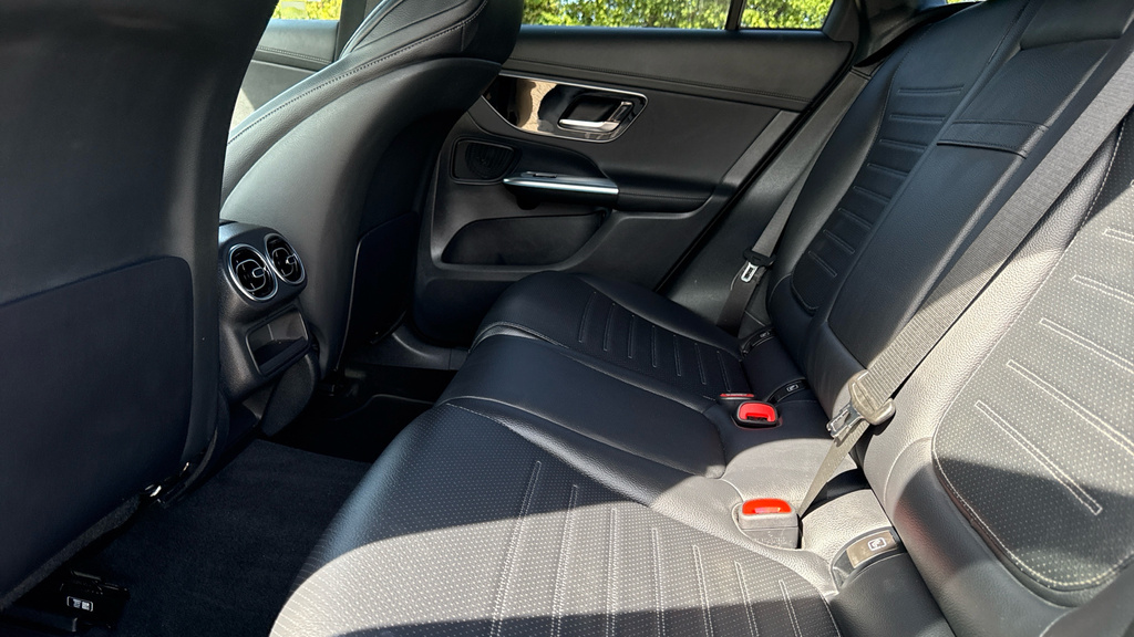 Mercedes-Benz GLC Class Glc 300 D 4Matic Rhd Grey #31
