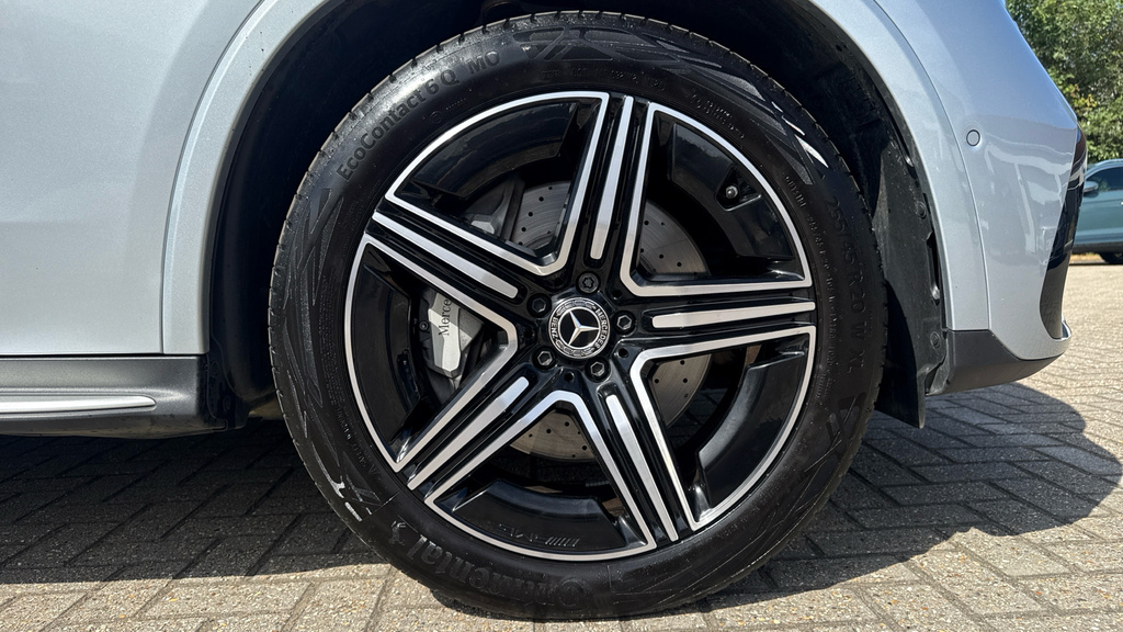 Mercedes-Benz GLC Class Glc 300 D 4Matic Rhd Grey #37