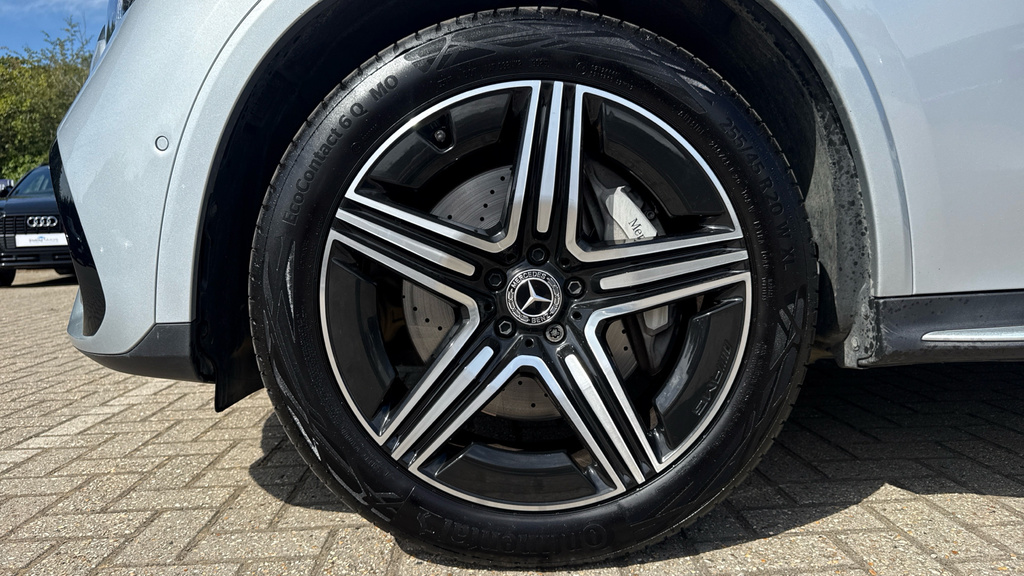 Mercedes-Benz GLC Class Glc 300 D 4Matic Rhd Grey #34