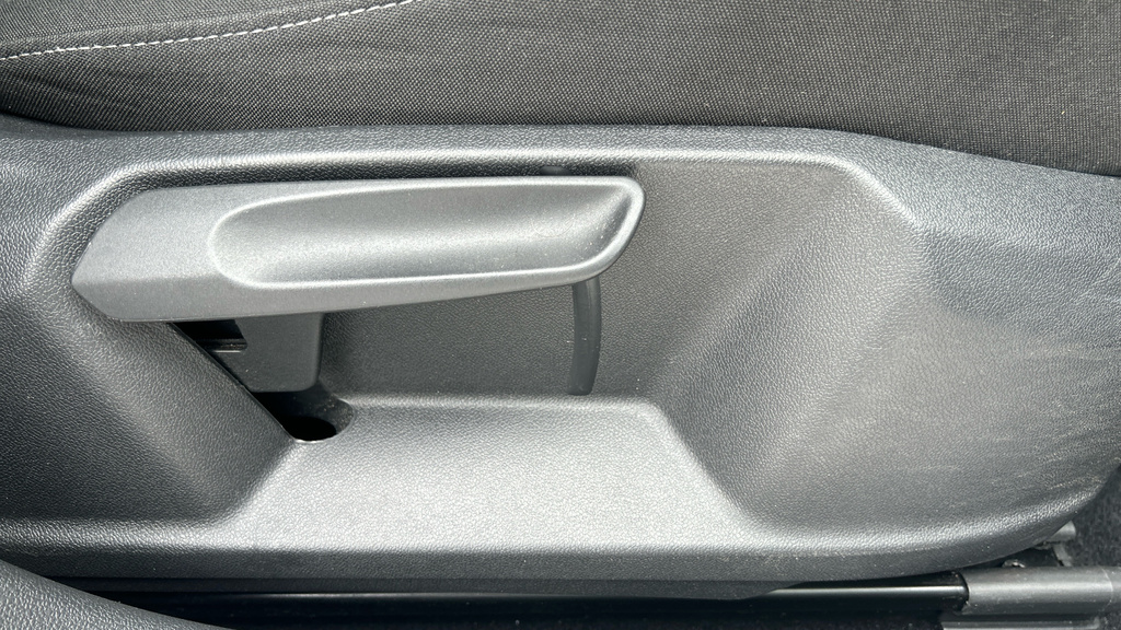 Volkswagen T-Cross Hatchback White #39
