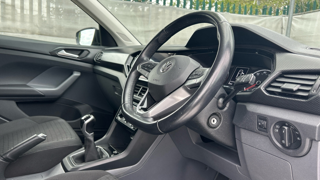 Volkswagen T-Cross Hatchback White #9
