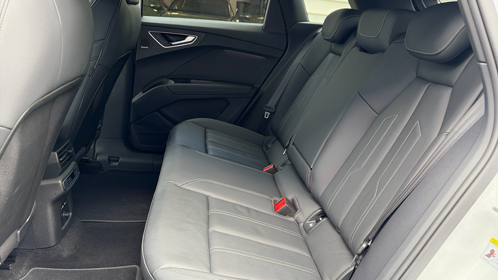 Audi Q4 E Tron 210Kw 45 82Kwh Sport Leather 2025 Blue #14