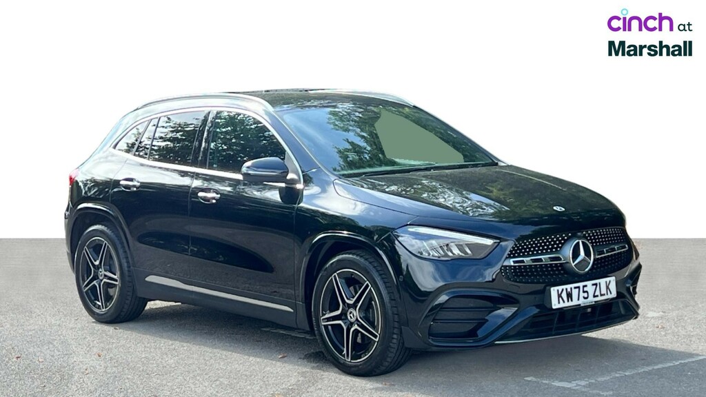 Mercedes-Benz GLA Class 220D 4Matic Amg Line Executive 2026 Black #1