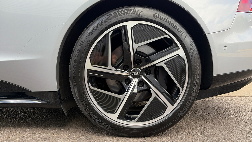 Audi E Tron GT 105Kwh Saloon Quattro 592 Ps Silver #19