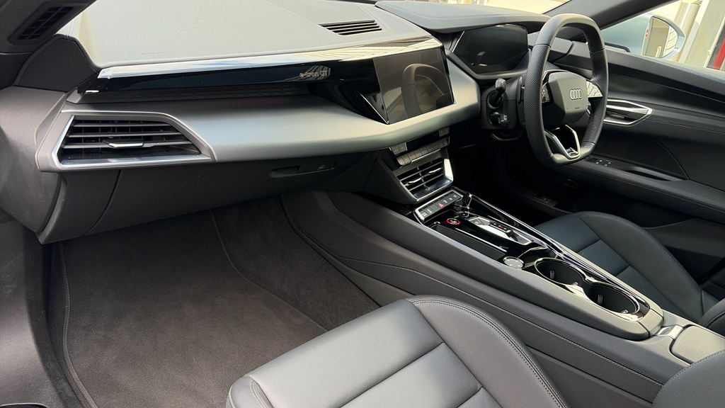 Audi E Tron GT 105Kwh Saloon Quattro 592 Ps Silver #10