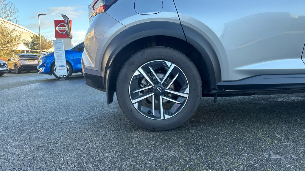 Nissan Juke 1.0 Dig-t N-connecta Dct Grey #24