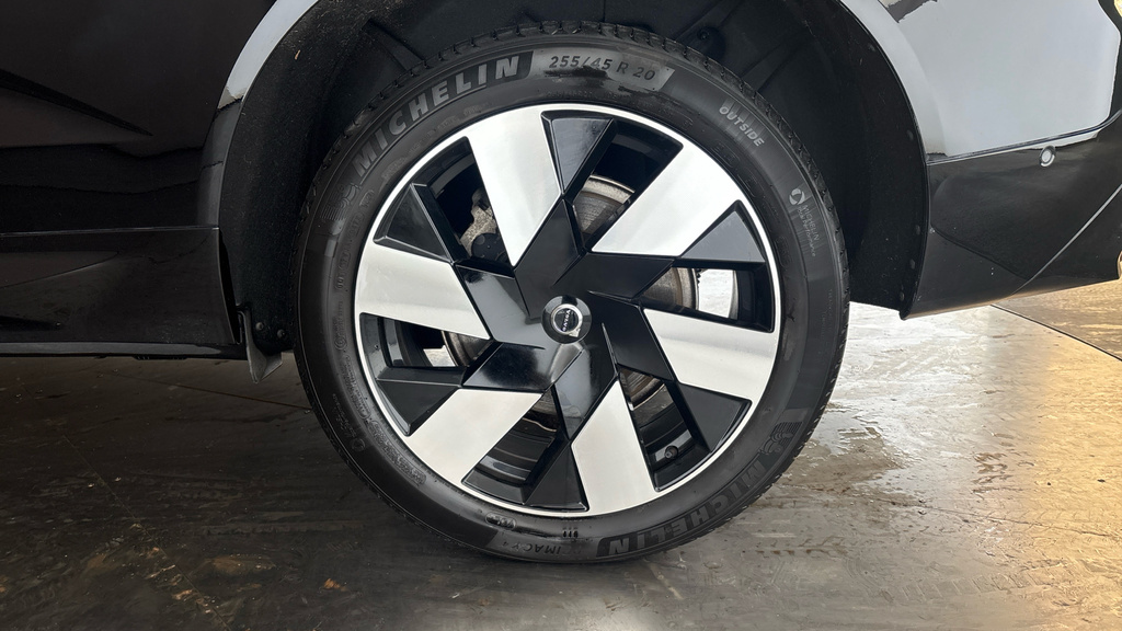 Volvo XC60 2.0 B5p Core Awd Geartronic Silver #21