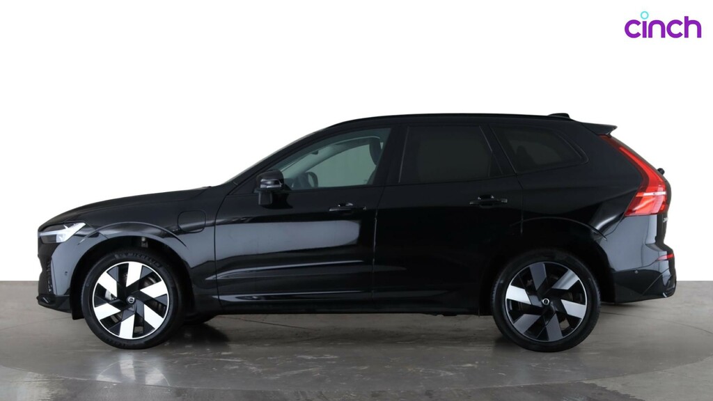 Volvo XC60 2.0 B5p Core Awd Geartronic Silver #2