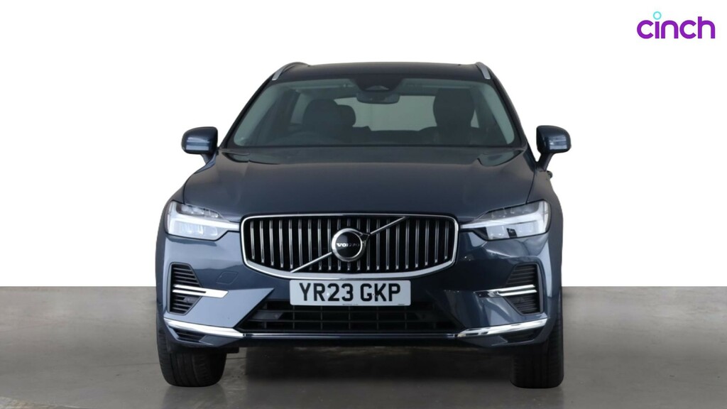 Volvo XC60 B5 P Awd Core Rear Camera, Heated Seats, Apple Grey #8