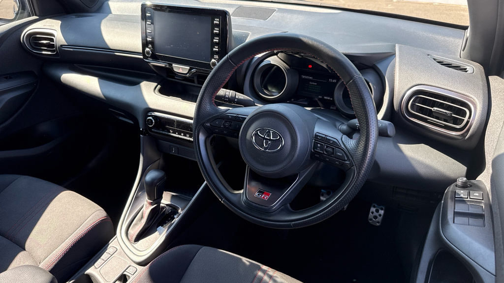 Toyota Yaris Design Brown #10