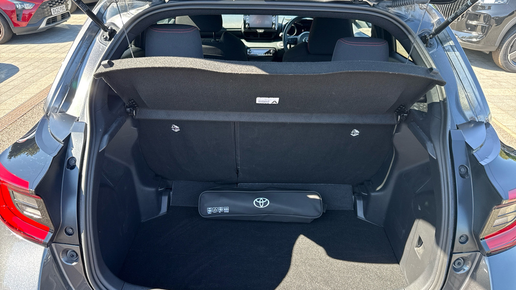 Toyota Yaris Design Brown #21