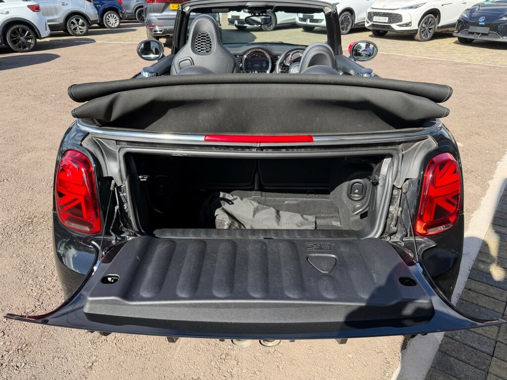 Mini Convertible 1.5 Cooper Sport Convertible Eur Black #29