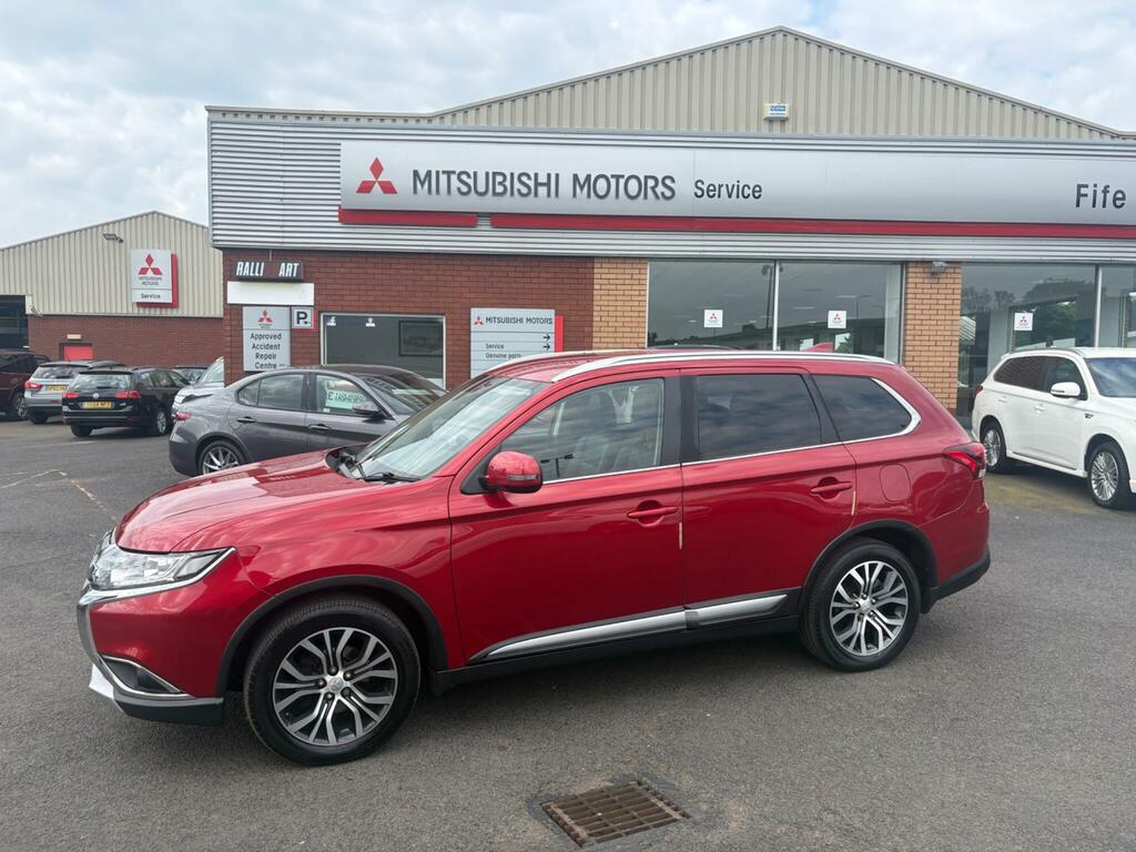 Mitsubishi Outlander 2.2 Di-d 3 Suv 4Wd Euro 6 Ss Red #3