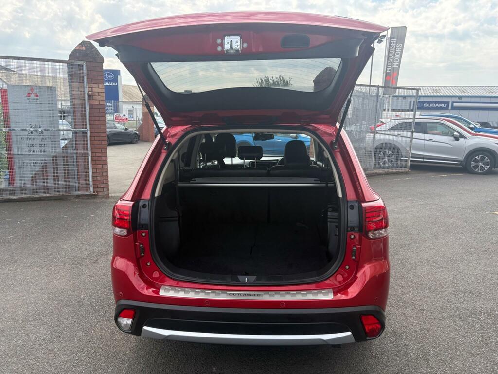Mitsubishi Outlander 2.2 Di-d 3 Suv 4Wd Euro 6 Ss Red #4