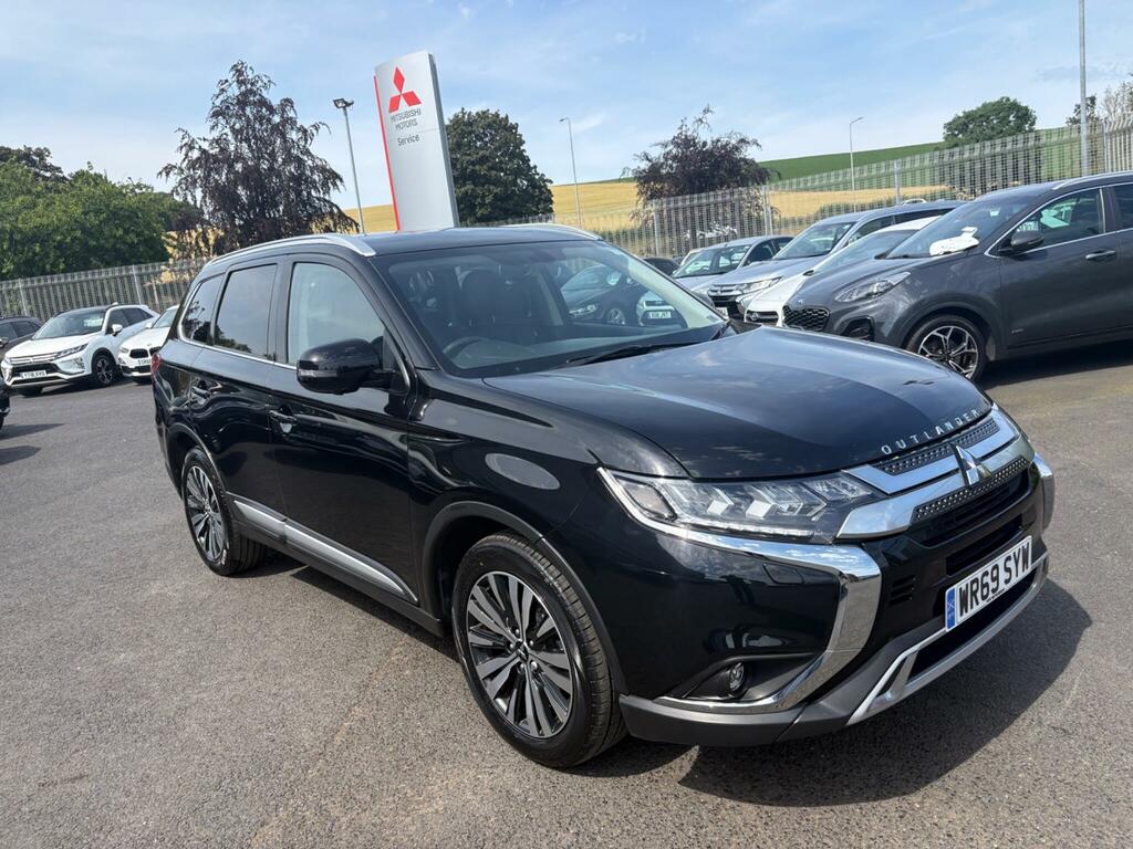 Mitsubishi Outlander 2.0 Mivec Exceed Cvt 4Wd Euro 6 Ss Black #6