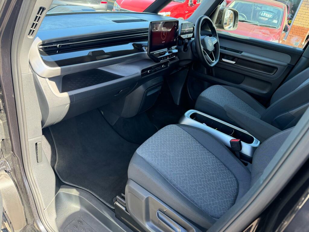 Volkswagen  210Kw Match Pro 77Kwh Interior Pack, Exterior Pac Blue #2