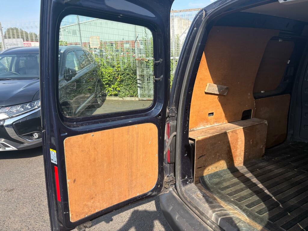 Volkswagen Caddy 1.6 Tdi Silver #14